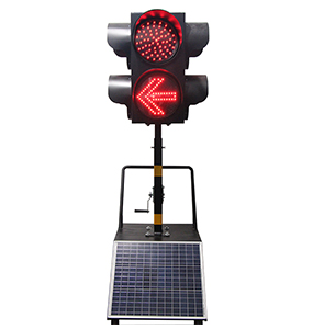 Solar dual head three color full screen signal with arrows